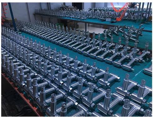 High Quality Hot Selling 304 Stainless Steel Single Handle Kitchen Mixer Faucets Taps