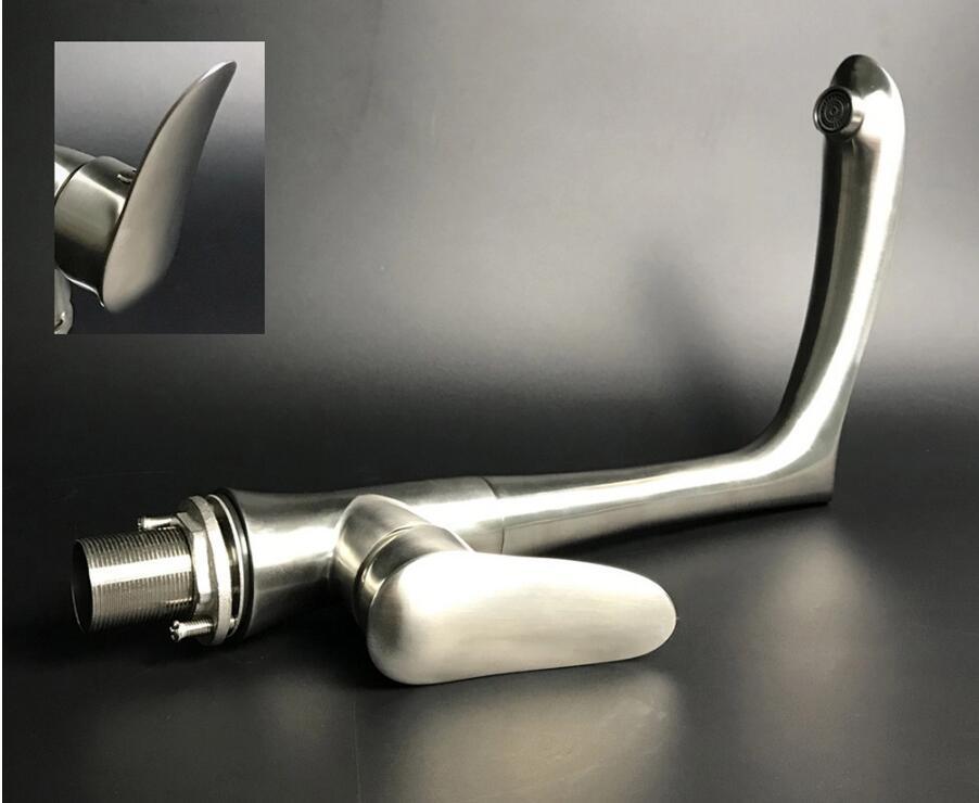 Single Handle Deck Mounted Spout Ceramic Cartridge Ss 304 Shark Shape Luxury Home Kitchen Faucet Mixers