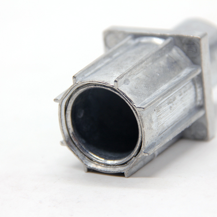 8762725302_1860785282